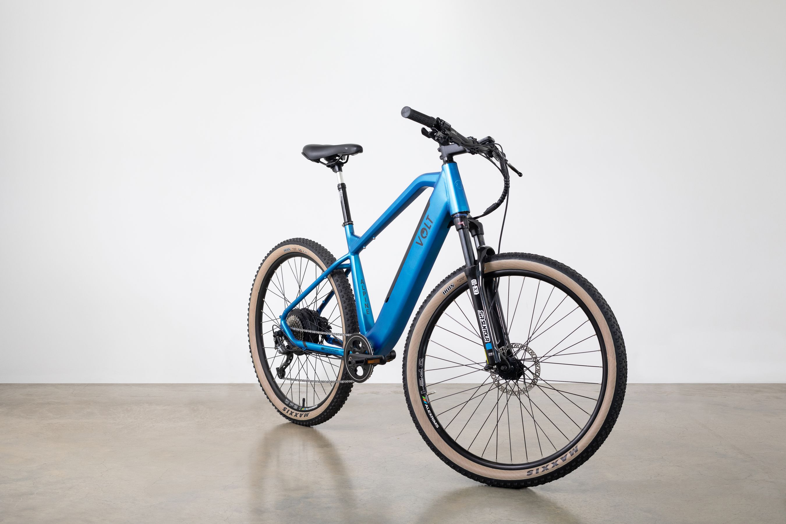 Volt Alpine Electric Mountain Bike studio photograph