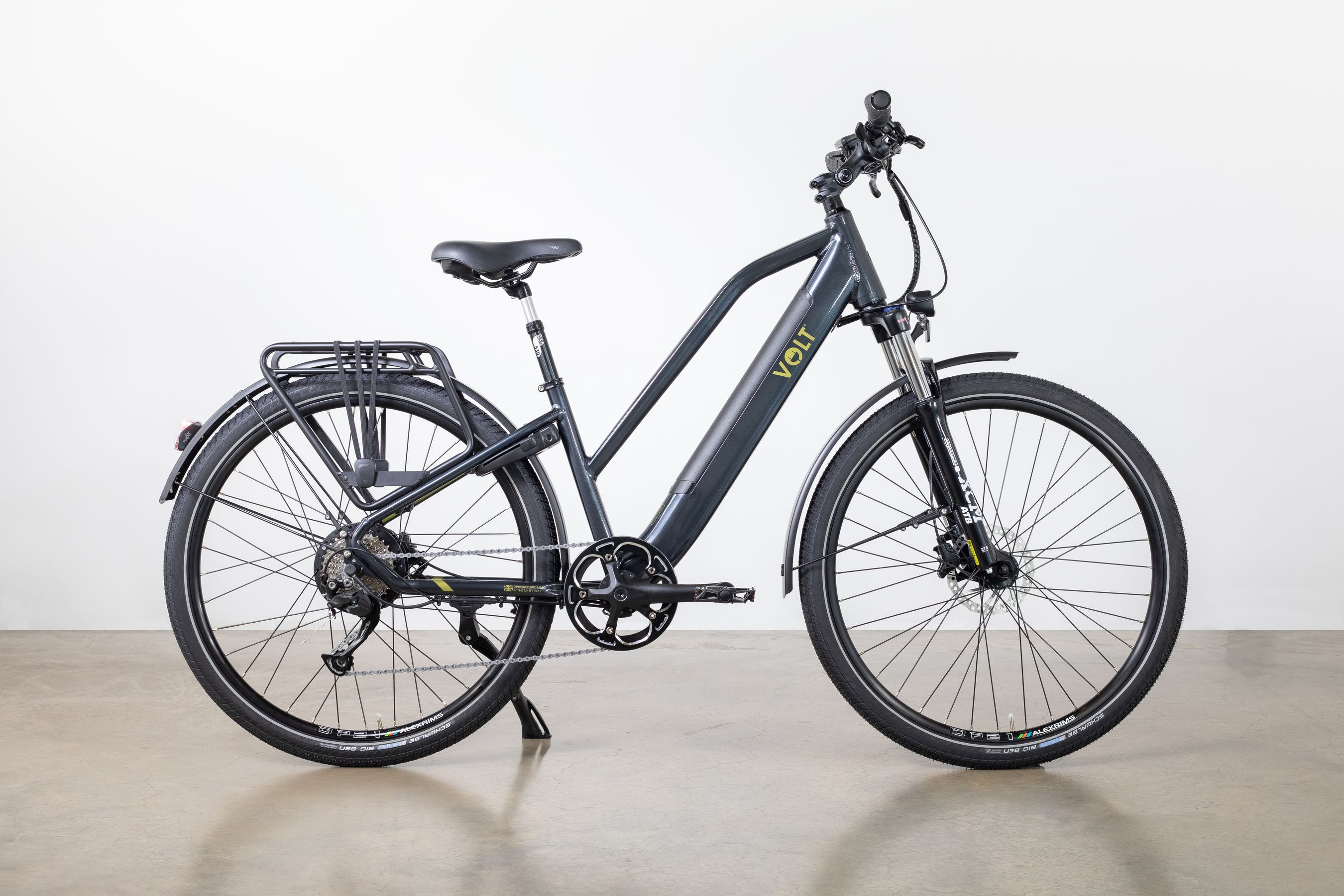 Volt Pulse LS Step Through E-bike studio photograph